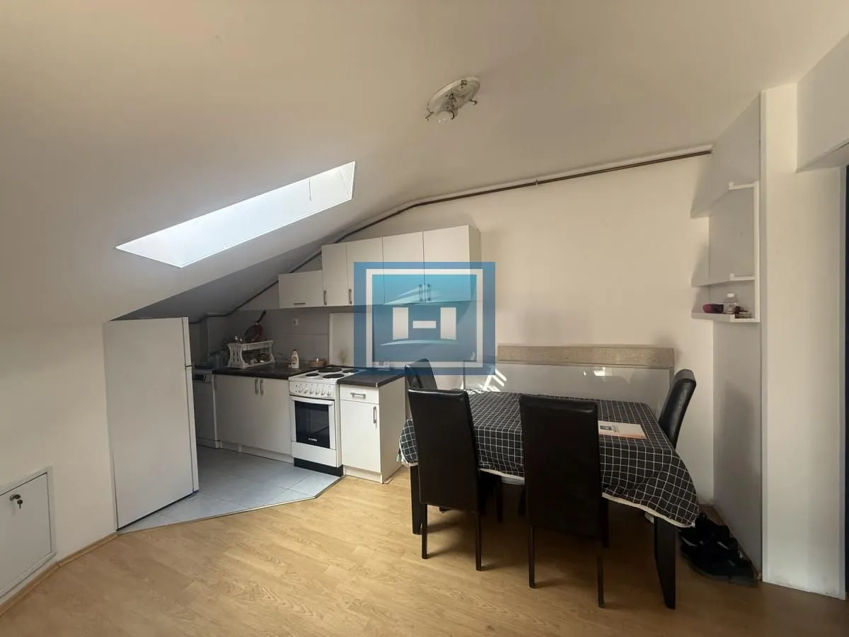 Prodaja, jednosoban stan, 42m², Centar, Jagodina
