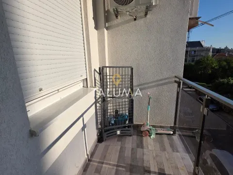 Izdavanje, jednosoban stan, 48m², City Kvart, Podgorica - image 6