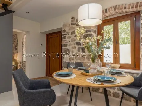 Prodaja, kuća, 110m², Škaljari, Kotor - image 8