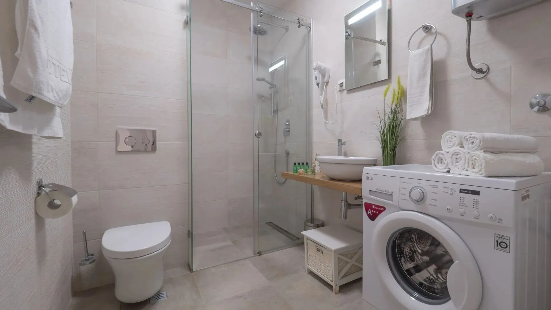 Rent, one bedroom apartment, 50m², Budva, Crna Gora