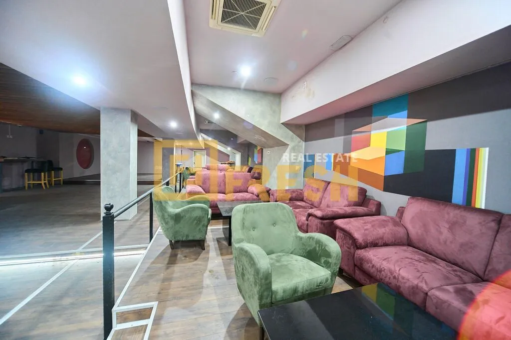Sale, office space, 1343m², Centar, Podgorica