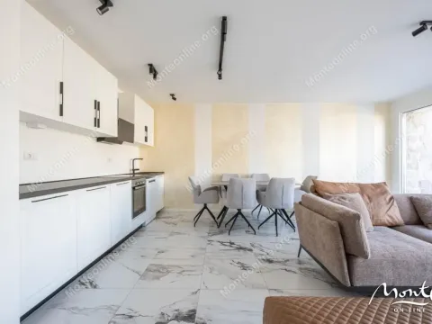 Sale, house, 100m², Đuraševići, Tivat - image 13