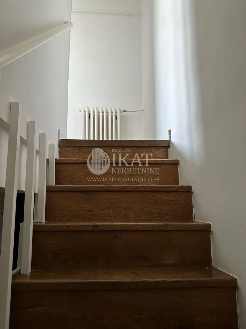 Sale, four bedroom apartment, 125m², Bežanija, Beograd