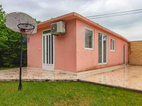 Prodaja, kuća, 400m², Glavica, Danilovgrad - image 7