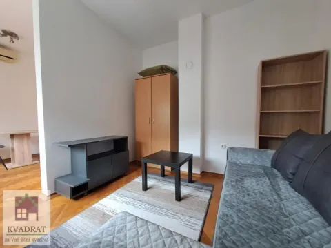 Rent, studio apartment, 30m², Bulevar Oslobodjenja, Novi Sad Sve Podlokacije - image 3