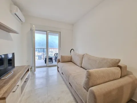 Prodaja, jednosoban stan, 44m², Budva, Crna Gora - image 1