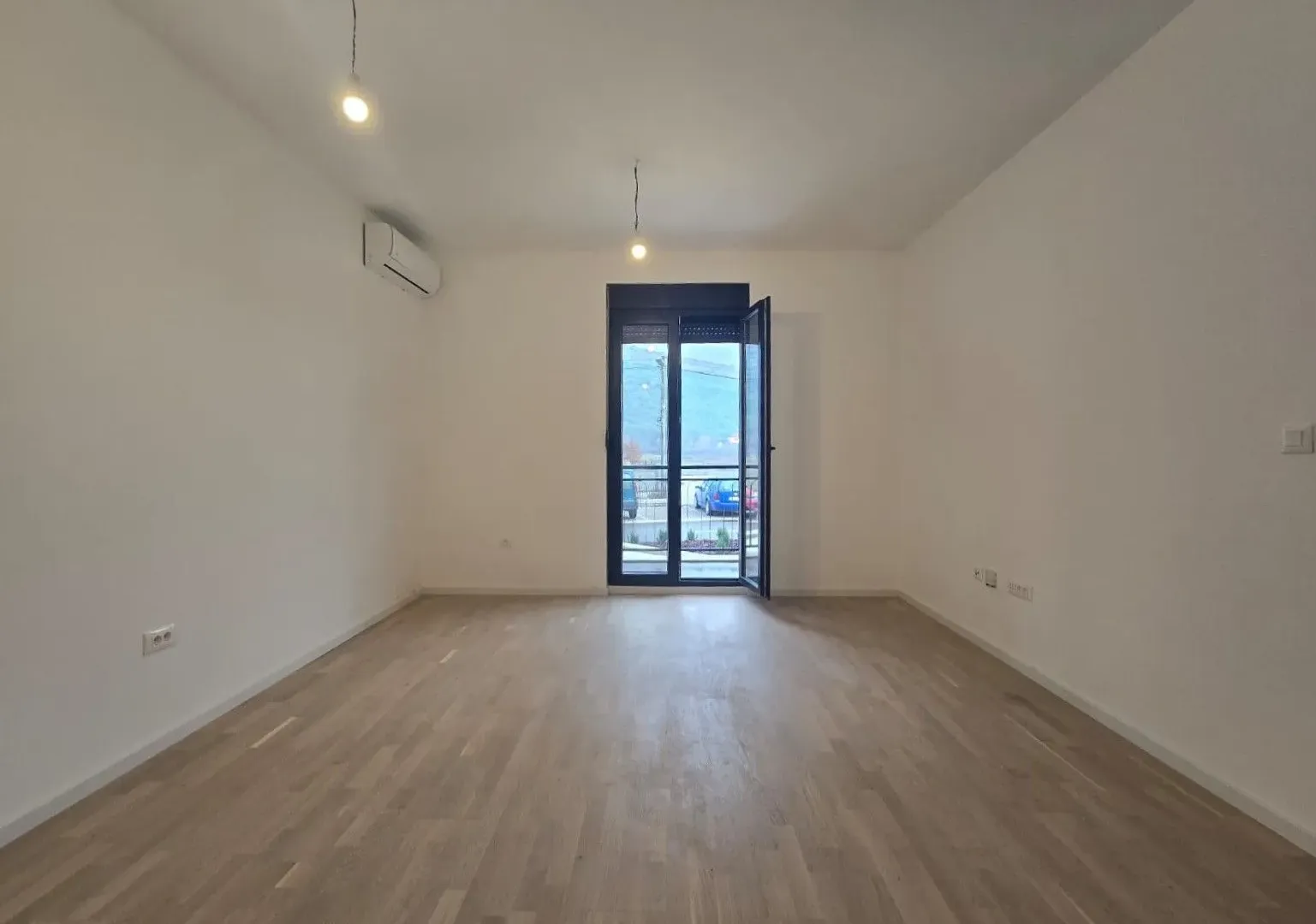 Rent, one bedroom apartment, 39m², Tološi, Podgorica