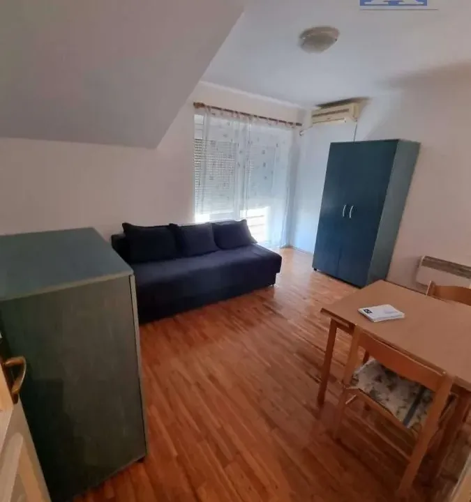 Rent, studio apartment, 27m², Centar, Novi Sad