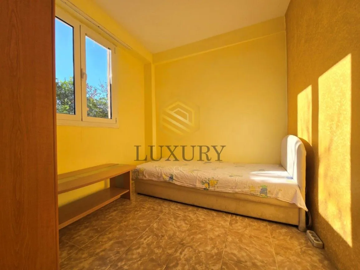 Rent, three bedroom apartment, 100m², Kakaricka Gora, Podgorica