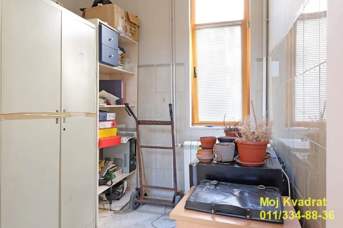 Prodaja, stan, 132m², Vračar Sve Podlokacije, Beograd