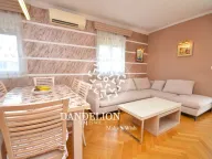 Izdavanje, dvosoban stan, 88m², City Kvart, Podgorica - image 13