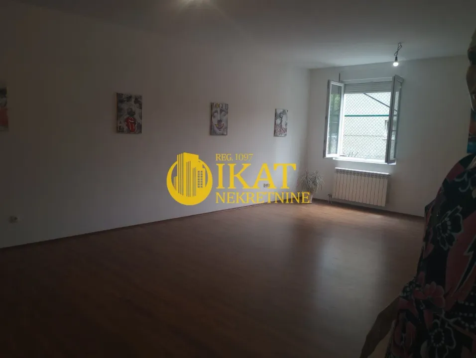 Sale, two bedroom apartment, 103m², Dušanovac, Voždovac Sve Podlokacije