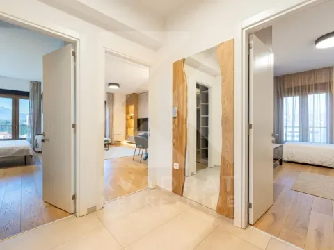 Izdavanje, dvosoban stan, 80m², Stara Varoš, Podgorica - image 20