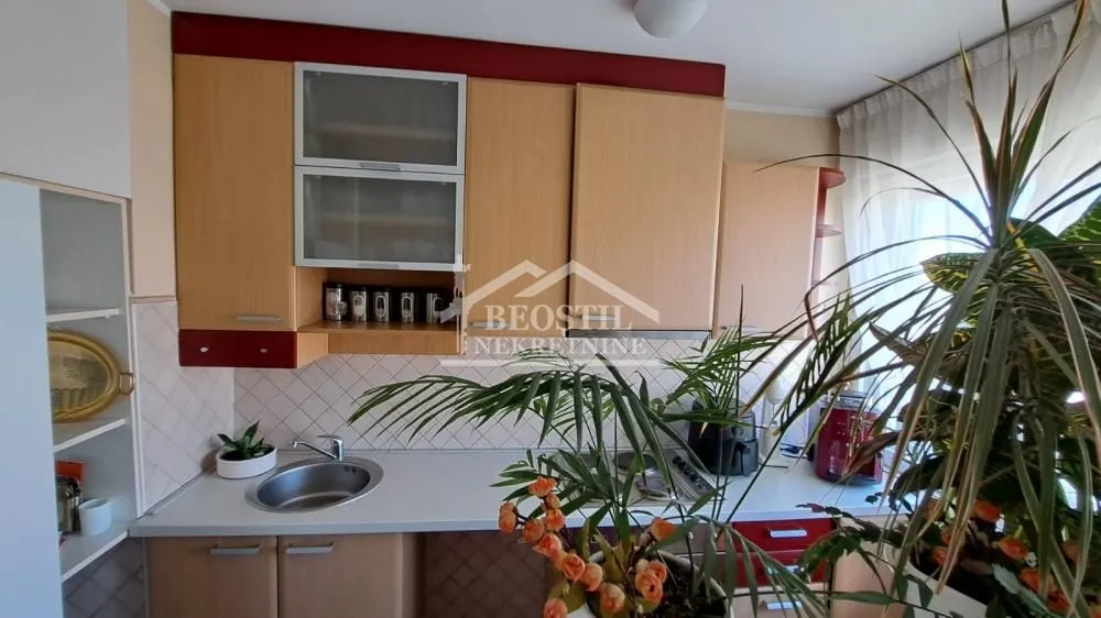 Rent, three bedroom apartment, 81m², Novi Beograd Sve Podlokacije, Beograd