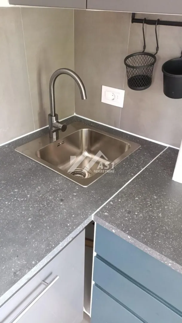 Izdavanje, dvosoban stan, 54m², Liman 4, Novi Sad Sve Podlokacije