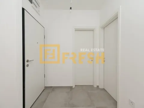 Prodaja, dvosoban stan, 65m², Stari Aerodrom, Podgorica - image 13