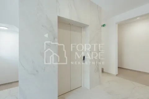 Prodaja, trosoban stan, 200m², Baošići, Herceg Novi - image 11