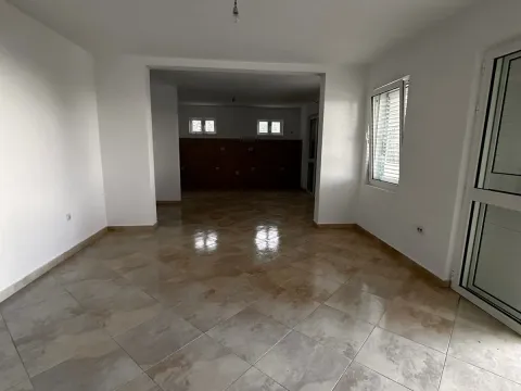 Prodaja, kuća, 285m², Budva, Crna Gora - image 33