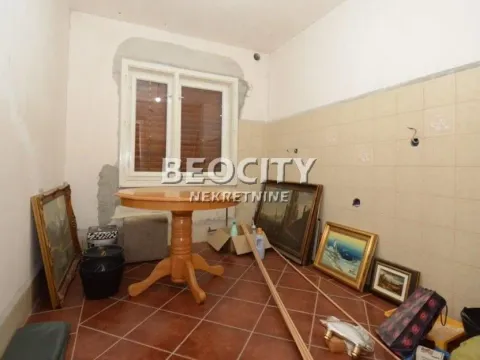 Prodaja, kuća, 260m², Sremčica, Beograd - image 13