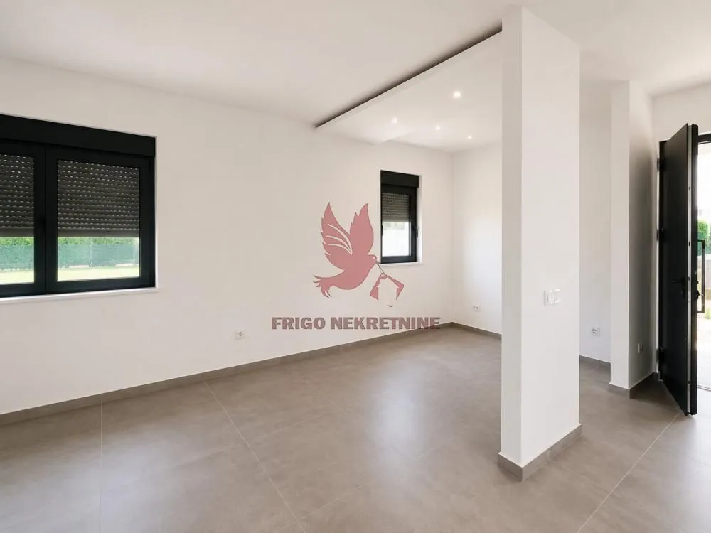 Prodaja, kuća, 228m², Kosmaj, Sopot