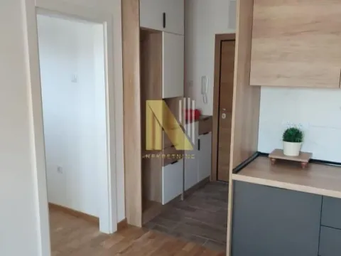 Rent, office space, 28m², Telep, Novi Sad Sve Podlokacije - image 2