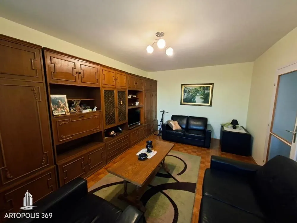 Izdavanje, dvosoban stan, 55m², Brace Jerković, Voždovac Sve Podlokacije