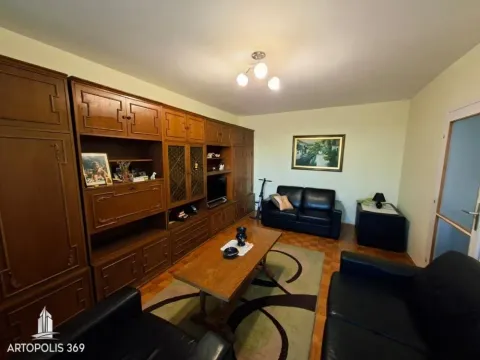 Izdavanje, dvosoban stan, 55m², Brace Jerković, Voždovac Sve Podlokacije - image 3