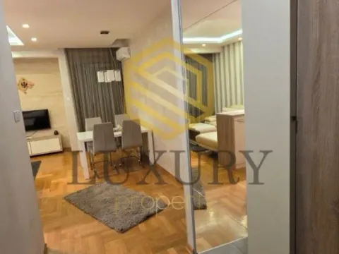 Izdavanje, jednosoban stan, 50m², Ljubović, Podgorica - image 2