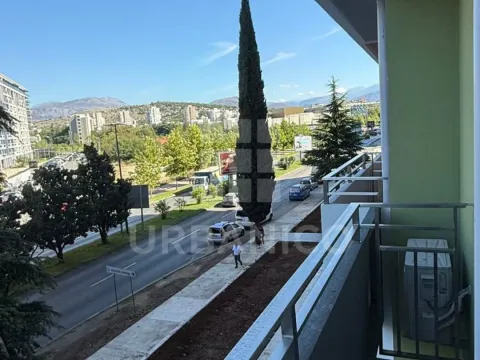 Rent, one bedroom apartment, 40m², Central Point, Podgorica - image 7