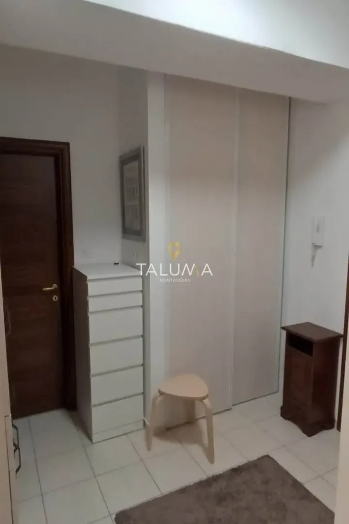 Prodaja, dvosoban stan, 74m², City Kvart, Podgorica