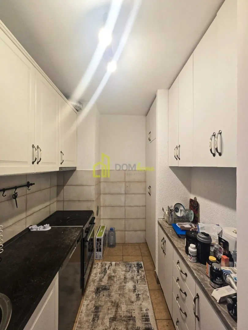 Prodaja, dvosoban stan, 68m², Stari Aerodrom, Podgorica