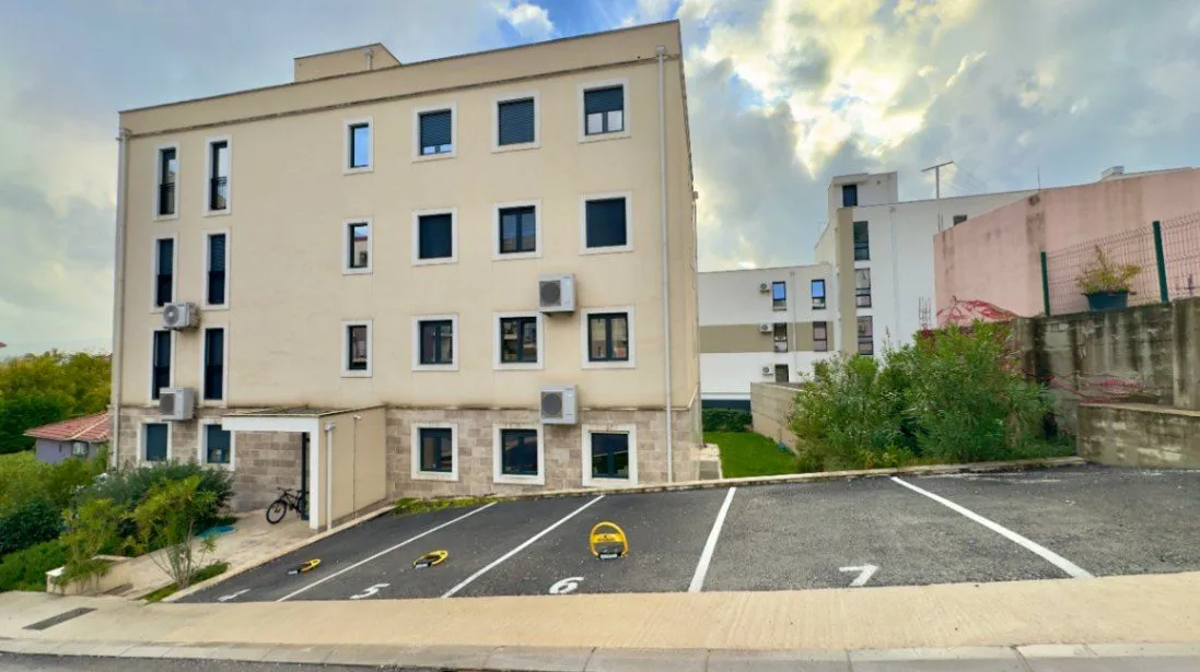 Prodaja, trosoban stan, 76m², Kava, Tivat