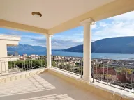 Sale, three bedroom apartment, 141m², Herceg Novi, Crna Gora - image 1
