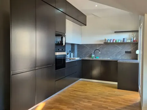 Prodaja, dvosoban stan, 75m², Mažina, Tivat - image 4