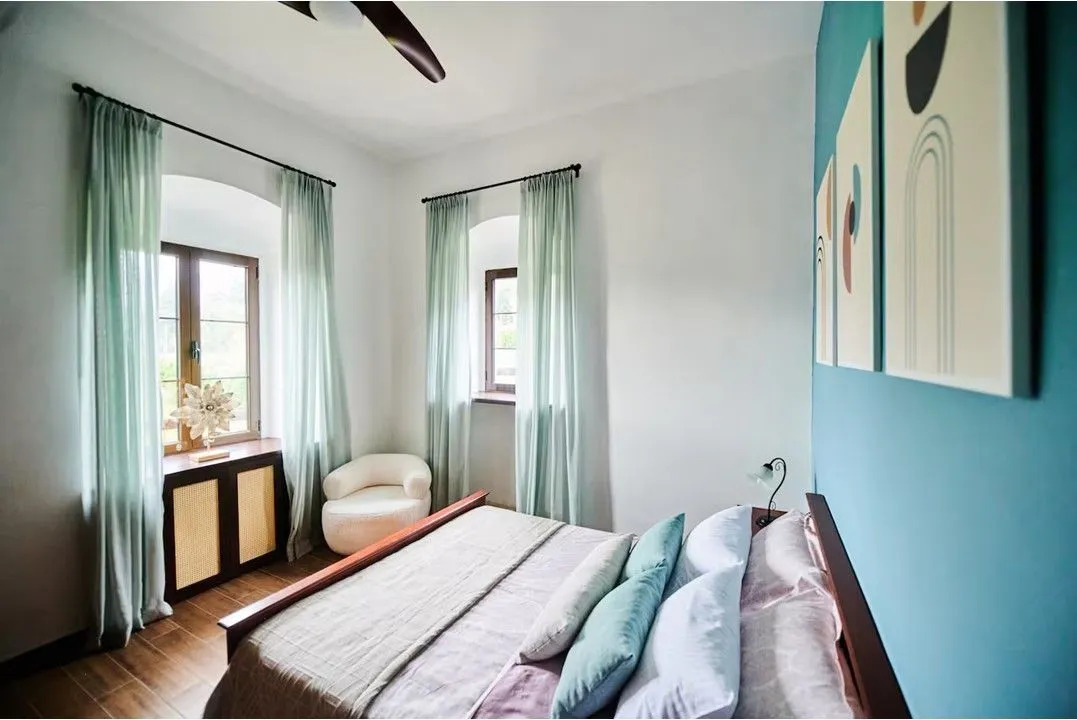 Prodaja, dvosoban stan, 129m², Dobrota, Kotor