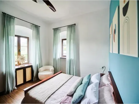 Prodaja, dvosoban stan, 129m², Dobrota, Kotor - image 10