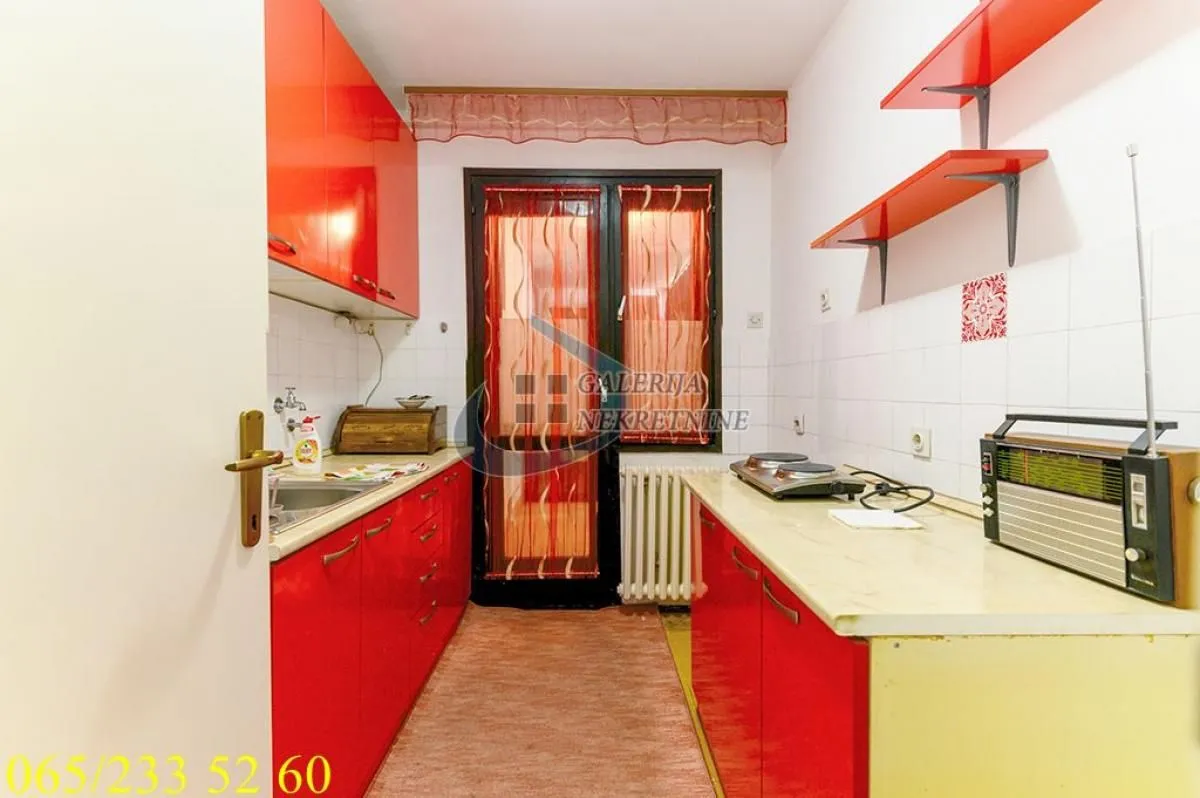 Prodaja, trosoban stan, 92m², Vidikovački venac, Rakovica