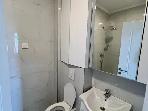 Rent, two bedroom apartment, 70m², City Kvart, Podgorica - image 9