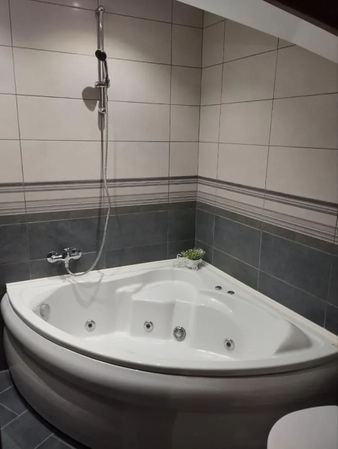 Rent, two bedroom apartment, 70m², Tivat, Crna Gora