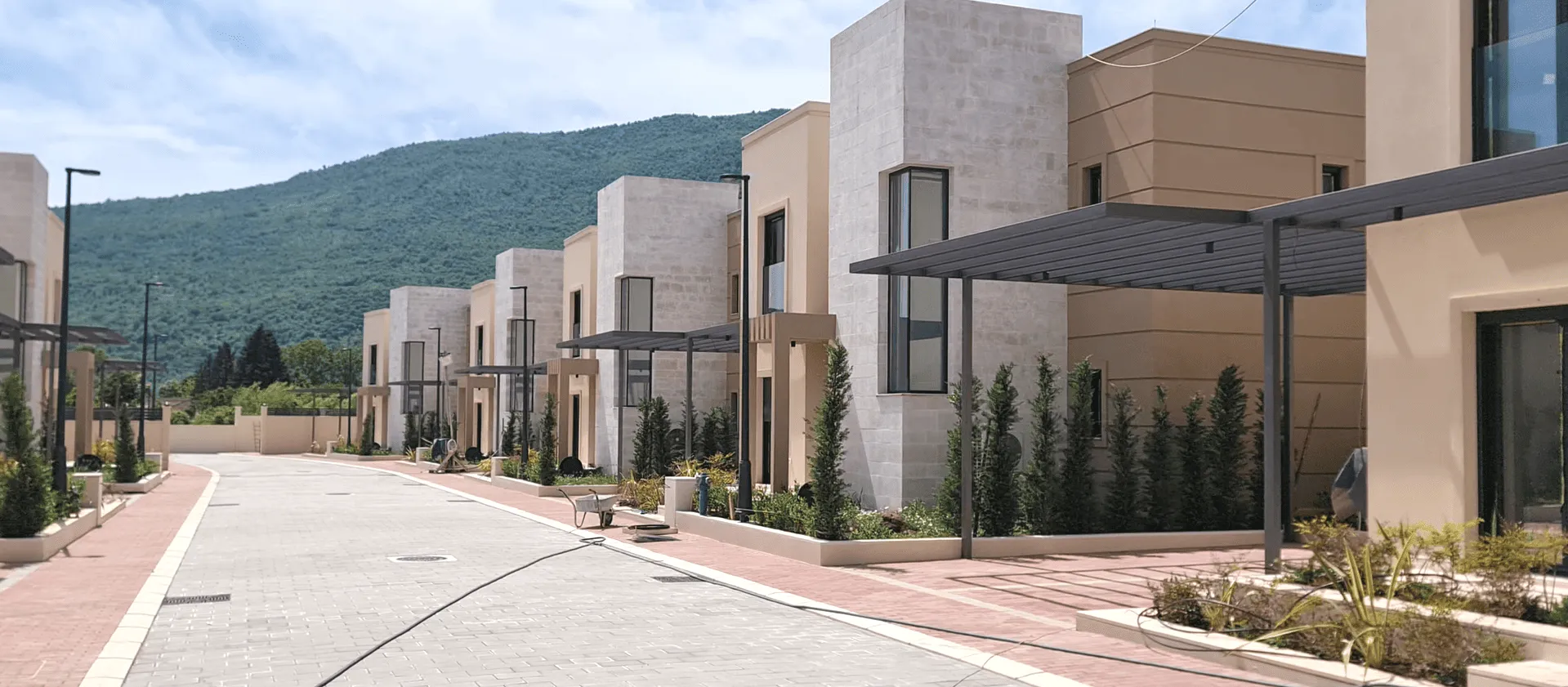 Prodaja, kuća, 200m², Danilovgrad, Crna Gora