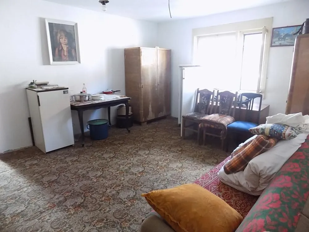 Prodaja, kuća, 280m², Kolonija, Jagodina