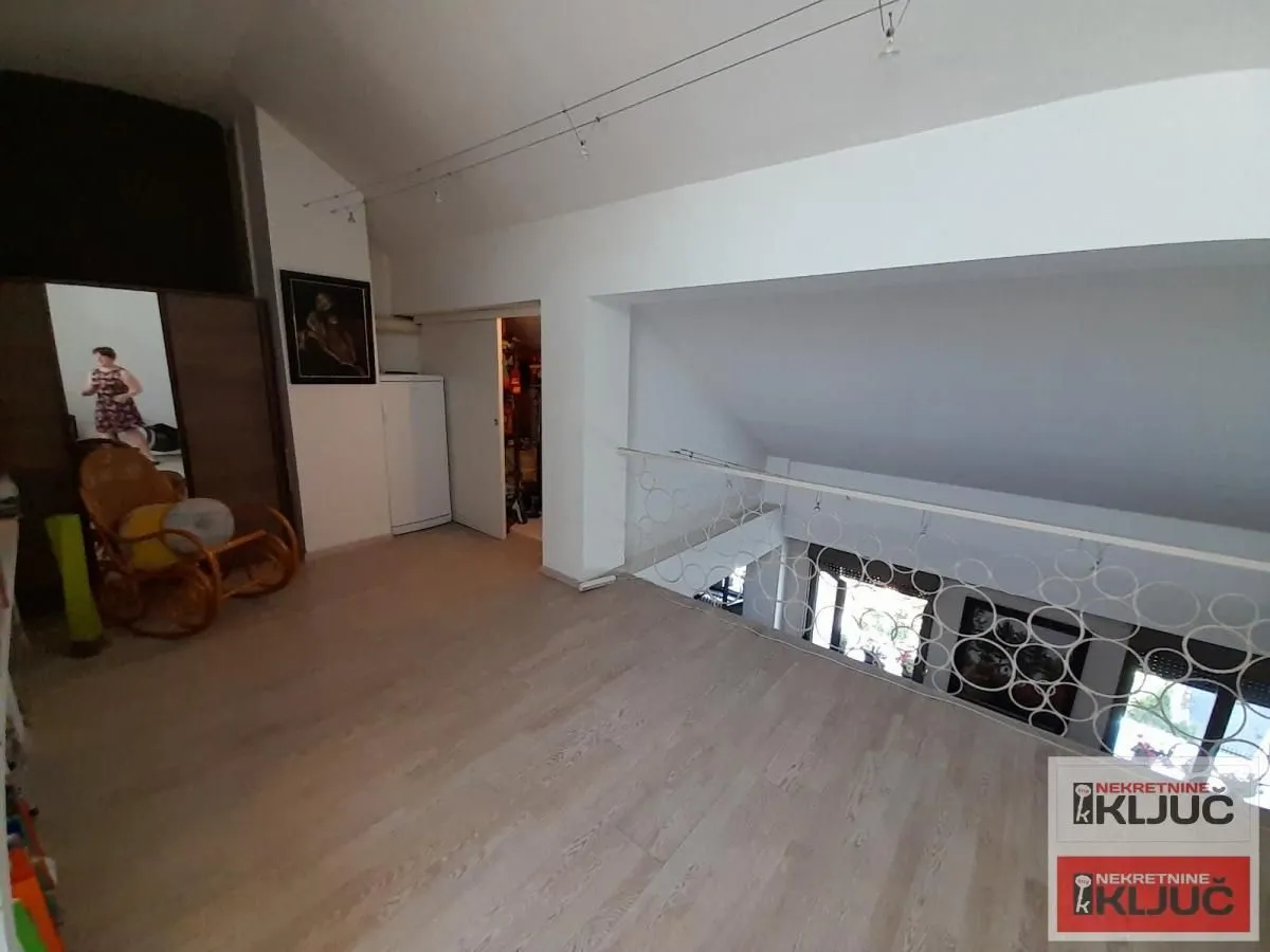 Prodaja, stan, 143m², Centar, Novi Sad