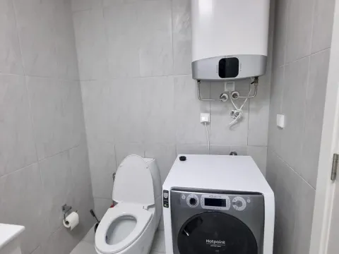 Prodaja, trosoban stan, 95m², Budva, Crna Gora - image 11