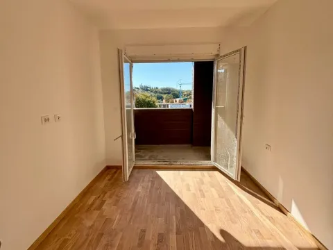Prodaja, dvosoban stan, 72m², Zabjelo, Podgorica - image 10