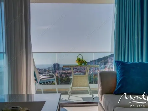 Prodaja, kuća, 329m², Centar, Budva - image 2