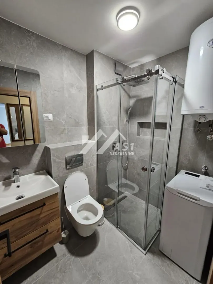 Izdavanje, jednosoban stan, 50m², Novi Sad Sve Podlokacije, Novi Sad