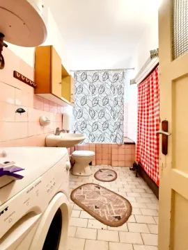 Rent, two bedroom apartment, 76m², Centar, Nikšić - image 9