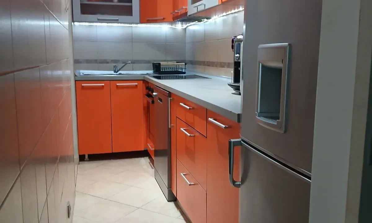 Prodaja, dvosoban stan, 54m², Dobrota, Kotor
