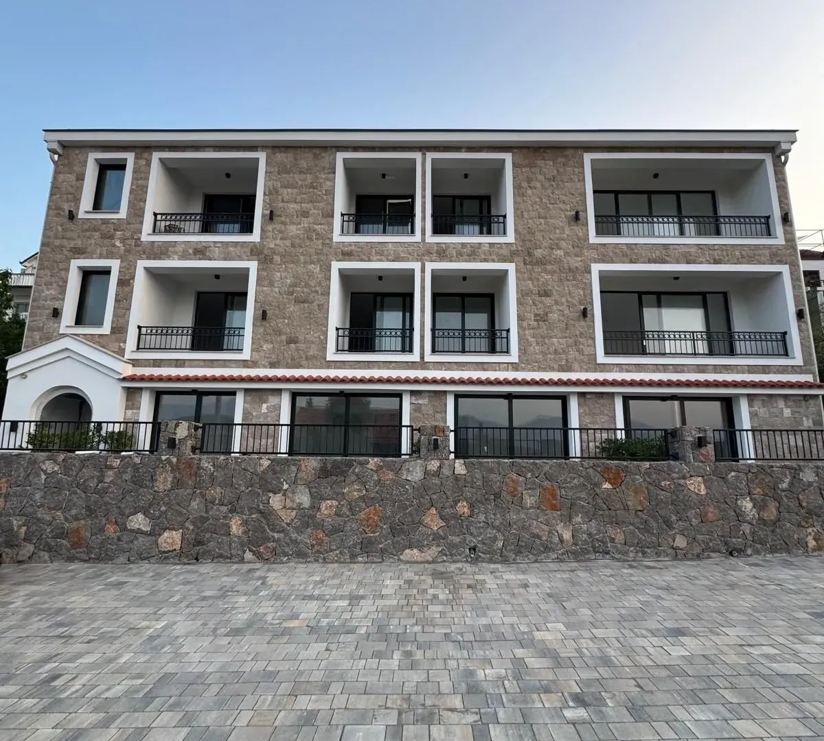 Prodaja, jednosoban stan, 54m², Radovići, Tivat