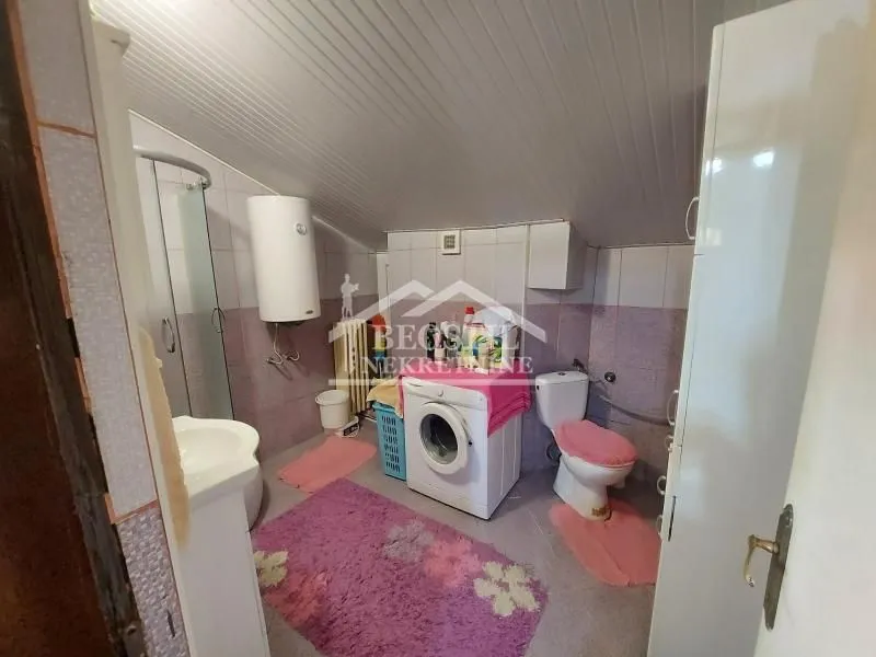 Prodaja, trosoban stan, 58m², Centar, Smederevo